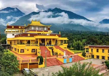 Dharamshala Tour Taxi Services