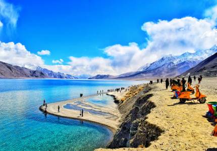 Leh Nubra Pangong 9 Days Tour