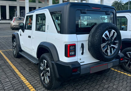 Mahindra Thar Roxx